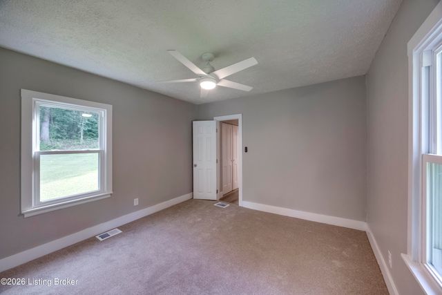 1010 Palatka Rd, Louisville, KY 40214