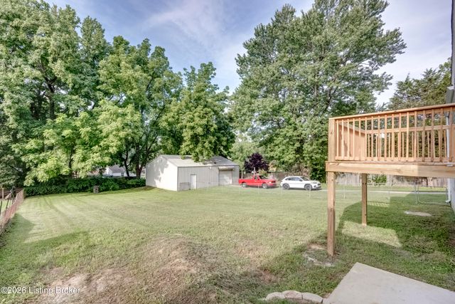 1010 Palatka Rd, Louisville, KY 40214