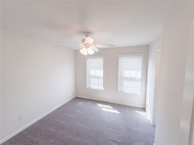 12 Columns Way, Newnan, GA 30265
