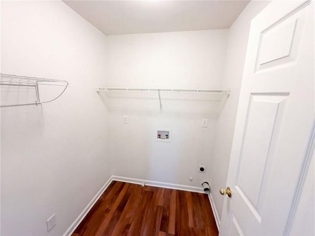 12 Columns Way, Newnan, GA 30265