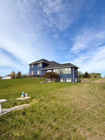 5737 Raven Point Road, Prior Lake, MN 55372