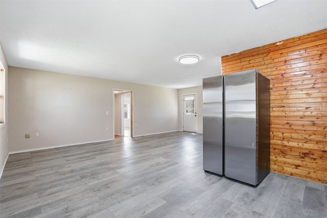 556 Ox-Bow Court, Burleson, TX 76028