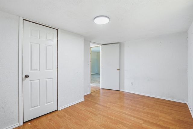 556 Ox-Bow Court, Burleson, TX 76028