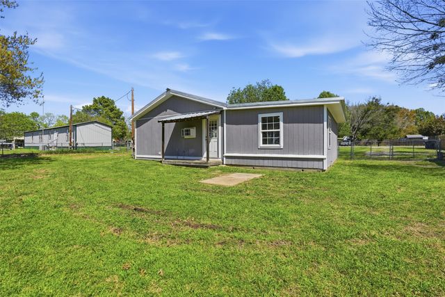 556 Ox-Bow Court, Burleson, TX 76028
