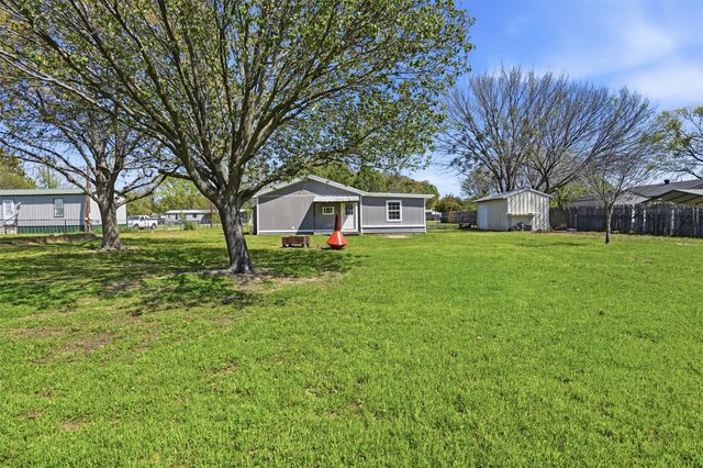 556 Ox-Bow Court, Burleson, TX 76028