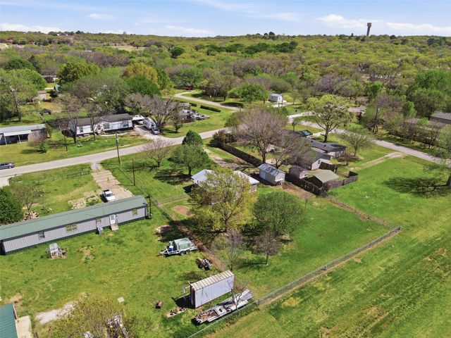 556 Ox-Bow Court, Burleson, TX 76028