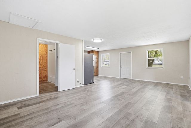 556 Ox-Bow Court, Burleson, TX 76028