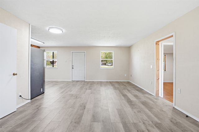 556 Ox-Bow Court, Burleson, TX 76028