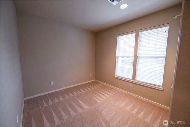 755 SE Heron Drive, College Place, WA 99324