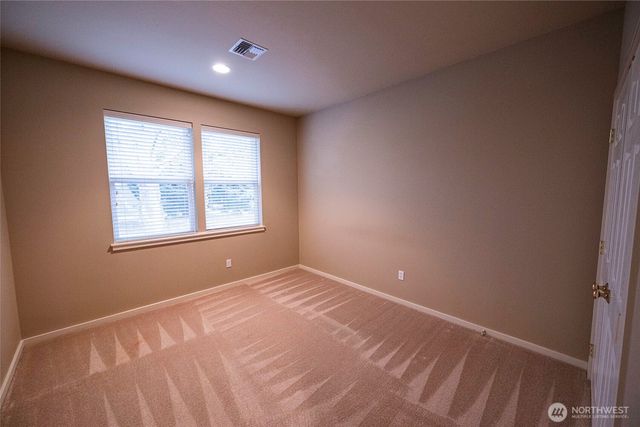 755 SE Heron Drive, College Place, WA 99324