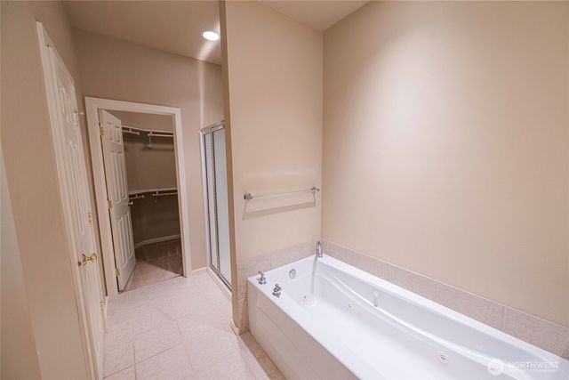 755 SE Heron Drive, College Place, WA 99324