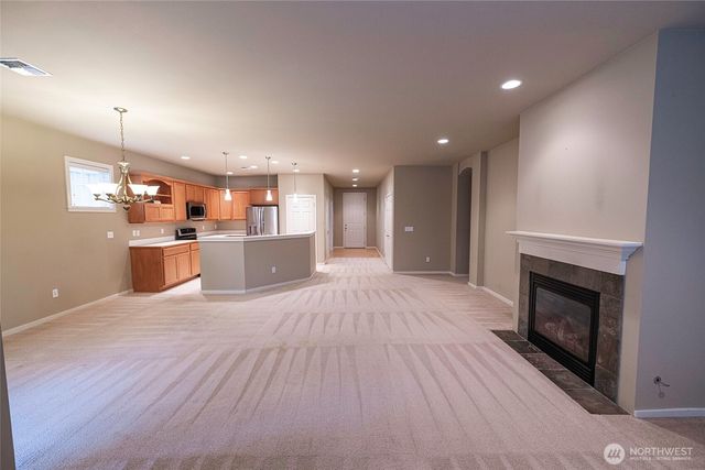 755 SE Heron Drive, College Place, WA 99324