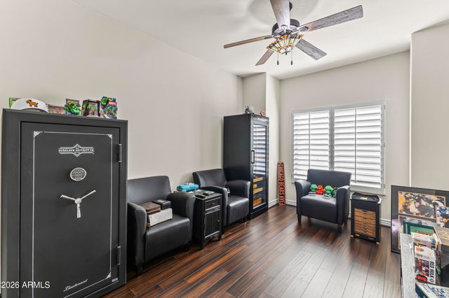 5450 E DEER VALLEY Drive 1002, Phoenix, AZ 85054