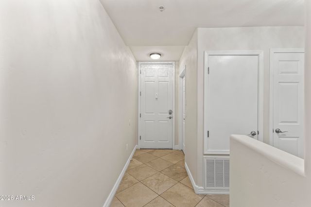 5450 E DEER VALLEY Drive 1002, Phoenix, AZ 85054