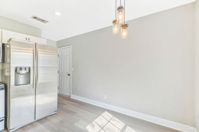 4285 Lindsey Ln, Pace, FL 32571