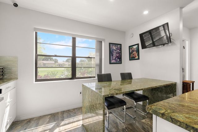 23351 Bar Lake Drive 33, Boca Raton, FL 33433