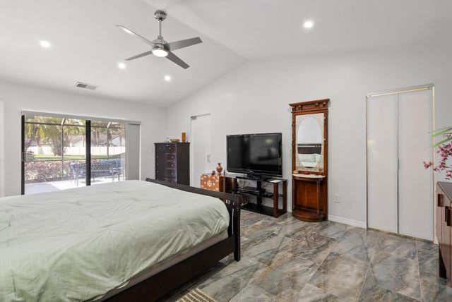 23351 Bar Lake Drive 33, Boca Raton, FL 33433