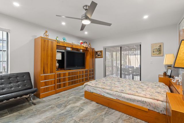 23351 Bar Lake Drive 33, Boca Raton, FL 33433