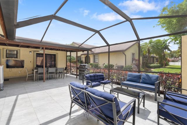 23351 Bar Lake Drive 33, Boca Raton, FL 33433