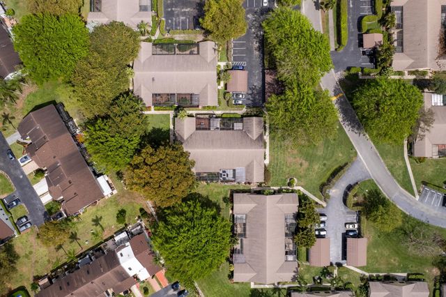 23351 Bar Lake Drive 33, Boca Raton, FL 33433