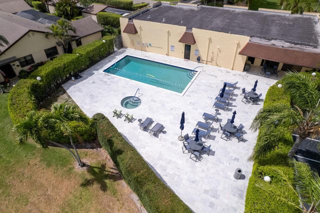 23351 Bar Lake Drive 33, Boca Raton, FL 33433