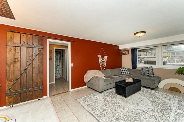 624 27th Street NW, Rochester, MN 55901