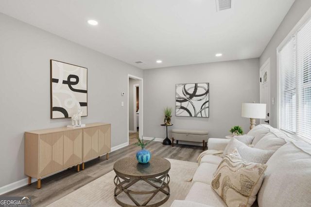 1955 E Lake Drive, Marietta, GA 30066