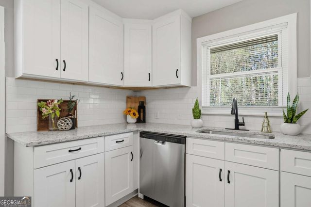 1955 E Lake Drive, Marietta, GA 30066