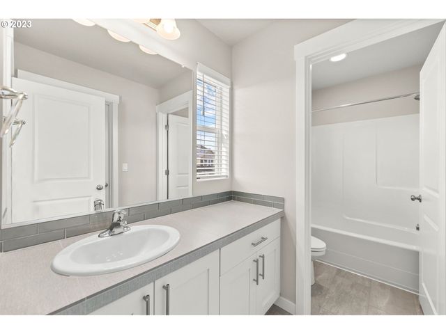 3170 S Kodiak St LOT 817, Cornelius, OR 97113