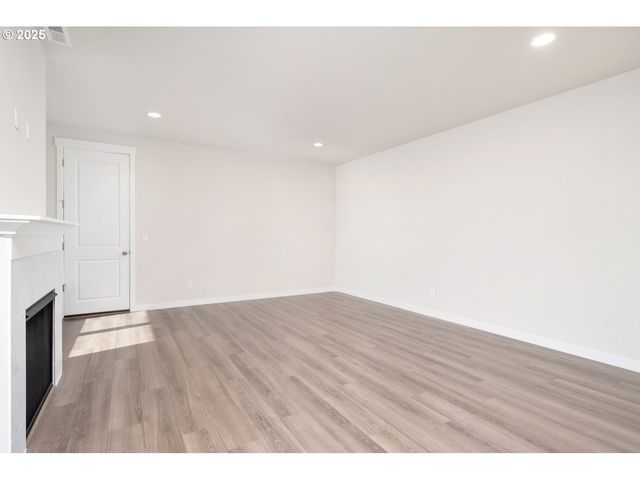 3170 S Kodiak St LOT 817, Cornelius, OR 97113