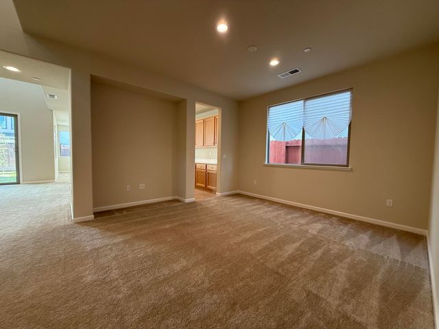 4344 Vanguard Drive, Modesto, CA 95358