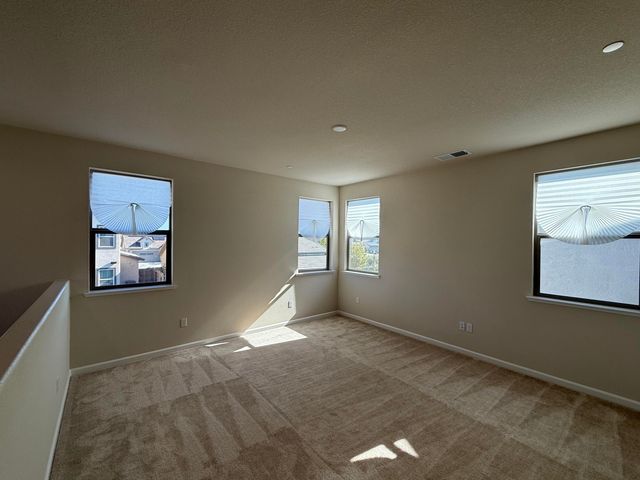 4344 Vanguard Drive, Modesto, CA 95358