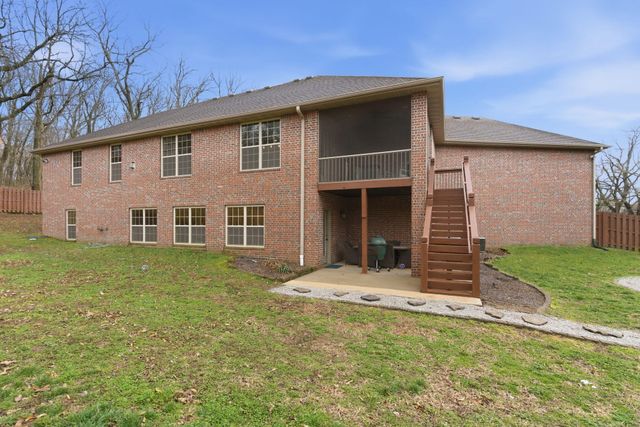 5321 S James Avenue, Springfield, MO 65810