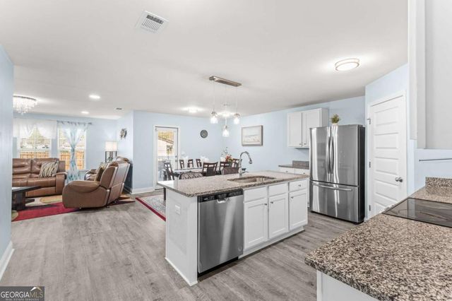 5202 Grand Oak Circle, Lake Park, GA 31636