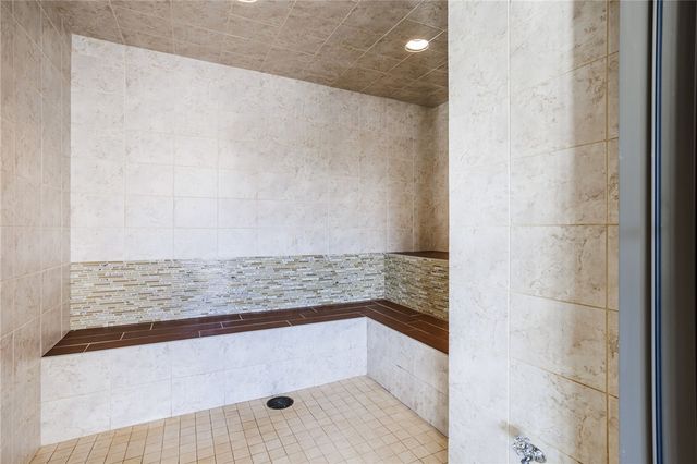 253 Bretlyn Circle, Brighton, NY 14618