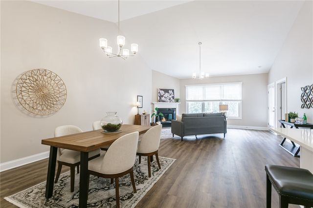 253 Bretlyn Circle, Brighton, NY 14618