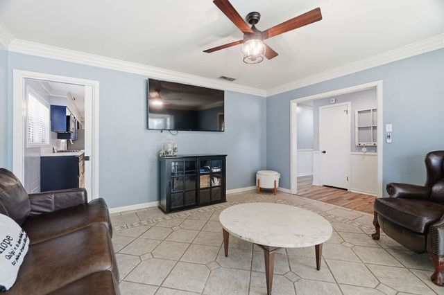 2017 Post Oak Road, Abilene, TX 79605