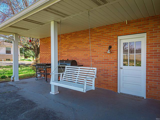 6617 W Mill Road, Evansville, IN 47720