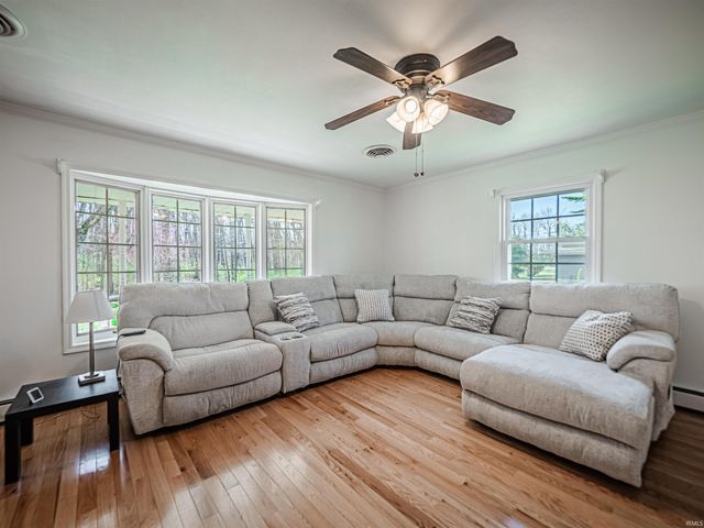 6617 W Mill Road, Evansville, IN 47720