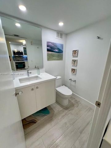 1901 Brickell Avenue B2405, Miami, FL 33129