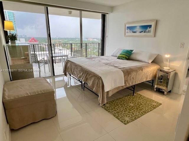 1901 Brickell Avenue B2405, Miami, FL 33129