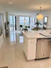 1901 Brickell Avenue B2405, Miami, FL 33129