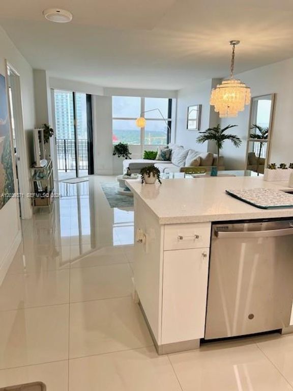 1901 Brickell Avenue B2405, Miami, FL 33129