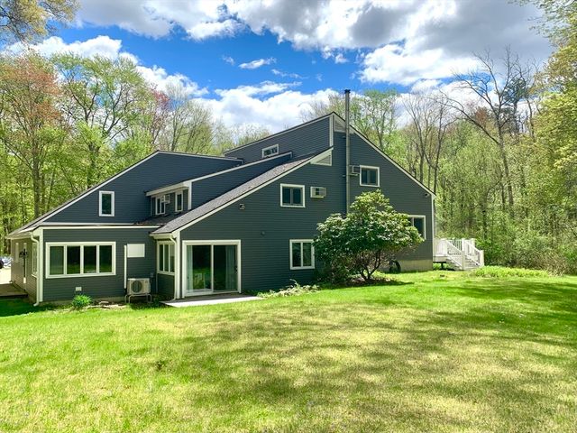 38 Way To The River Rd, West Newbury, MA 01985