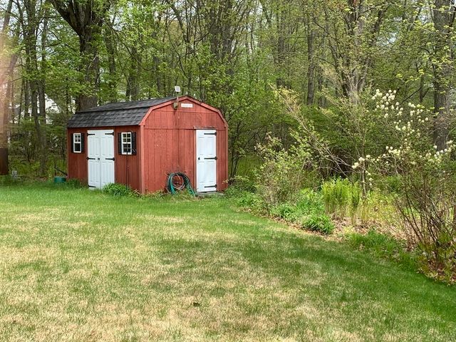 38 Way To The River Rd, West Newbury, MA 01985