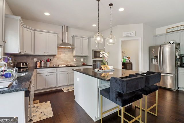4665 RIVER HILL Circle, Ellenwood, GA 30294