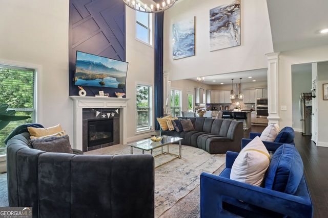 4665 RIVER HILL Circle, Ellenwood, GA 30294