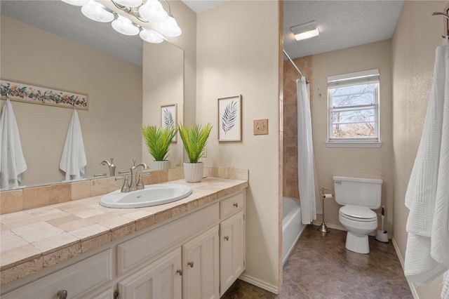 2428 Dove Loop Road, Grapevine, TX 76051