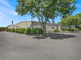 10 Rainbow Terrace B, Danvers, MA 01923