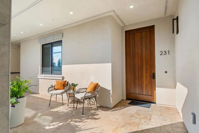 231 Hope Street, Mountain View, CA 94041